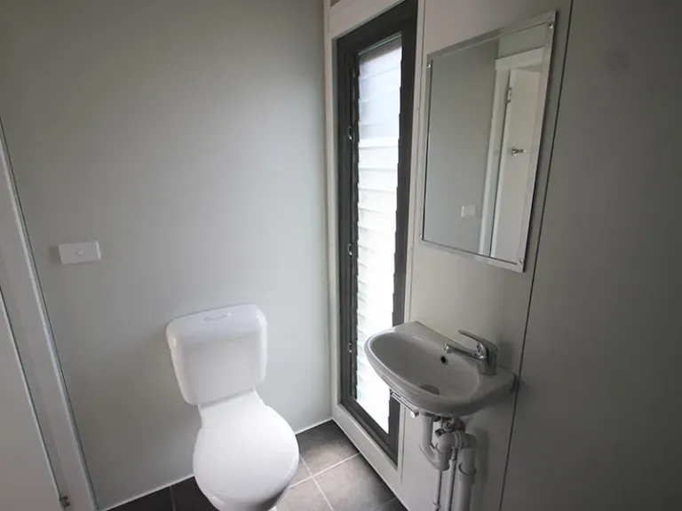 Accommodation Containers 4 Accommodation Containers - Image 4